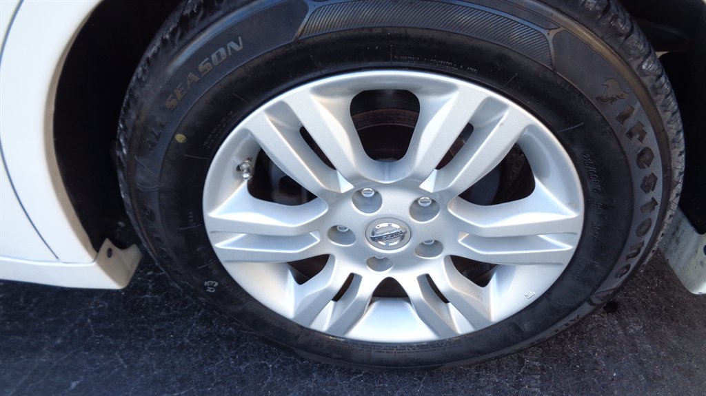 2012 Nissan Altima 2.5 photo
