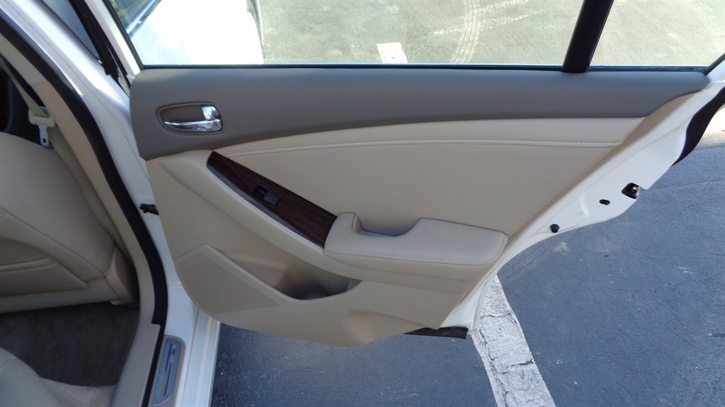 2012 Nissan Altima 2.5 photo
