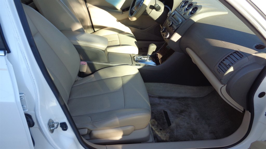2012 Nissan Altima 2.5 photo