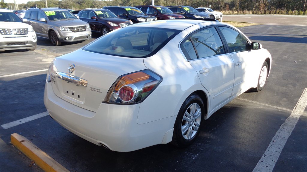 2012 Nissan Altima 2.5 photo