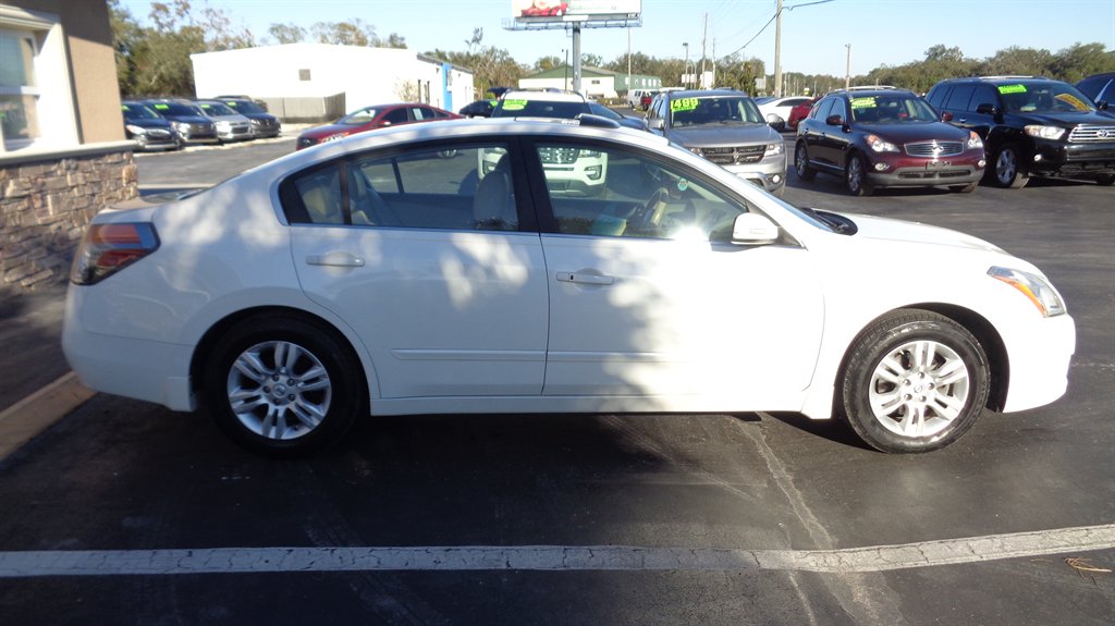 2012 Nissan Altima 2.5 photo