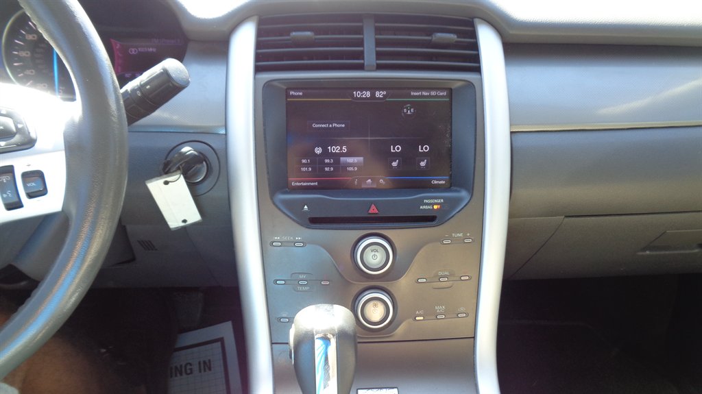 2013 Ford Edge - $16,999