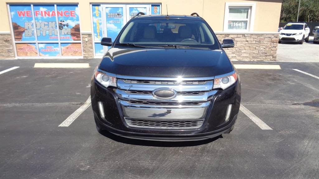 2013 Ford Edge - $16,999