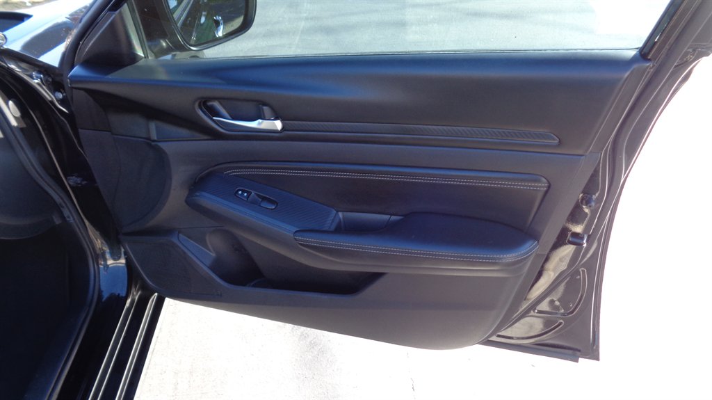 2019 Nissan Altima S photo