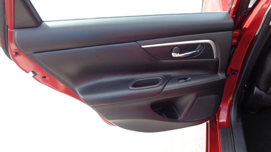 2018 Nissan Altima SL photo