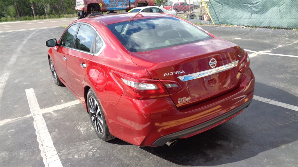2018 Nissan Altima SL photo
