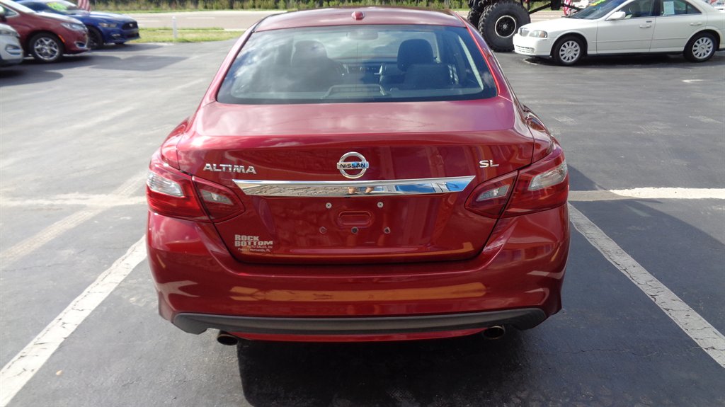 2018 Nissan Altima SL photo