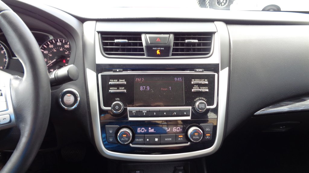 2018 Nissan Altima SL photo
