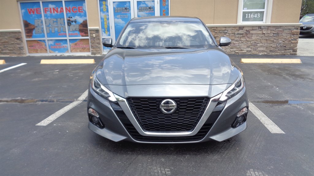 2019 Nissan Altima SV photo