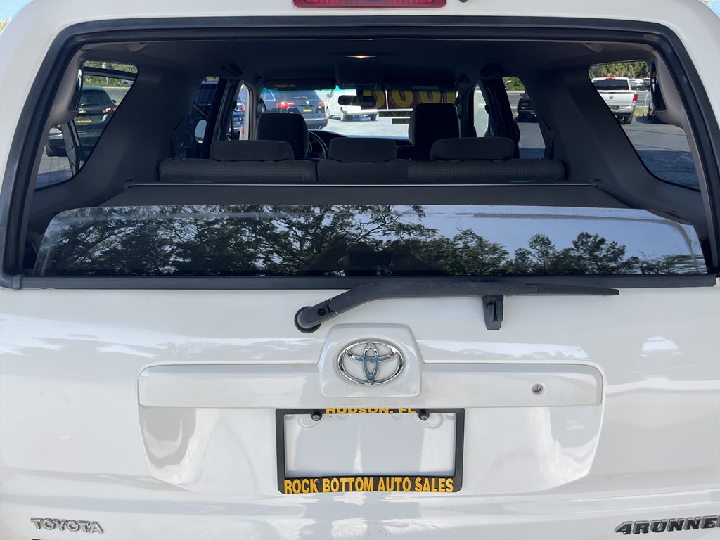 2004 Toyota 4Runner SR5 photo