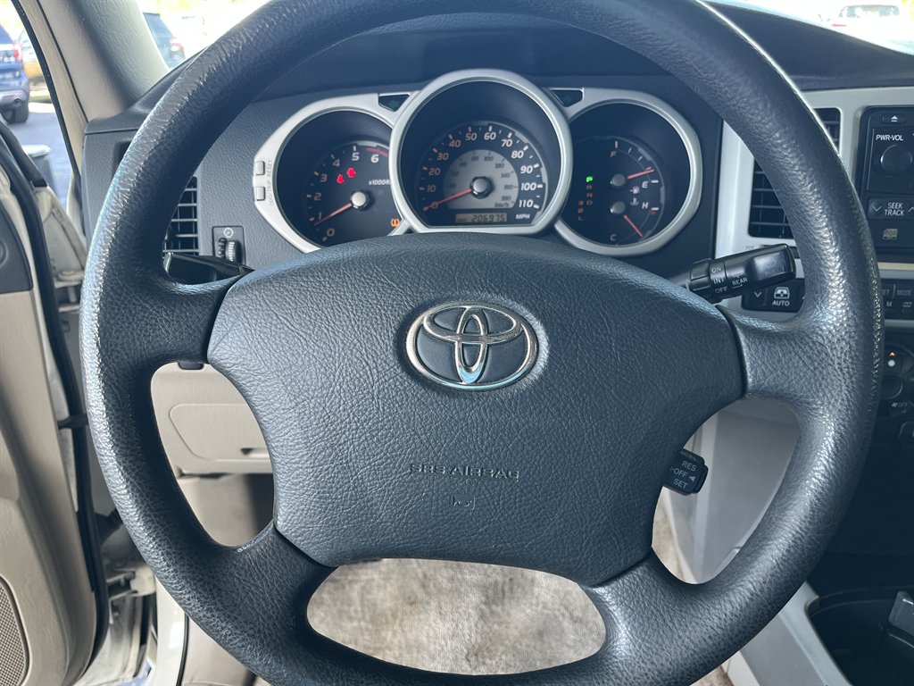 2004 Toyota 4Runner SR5 photo