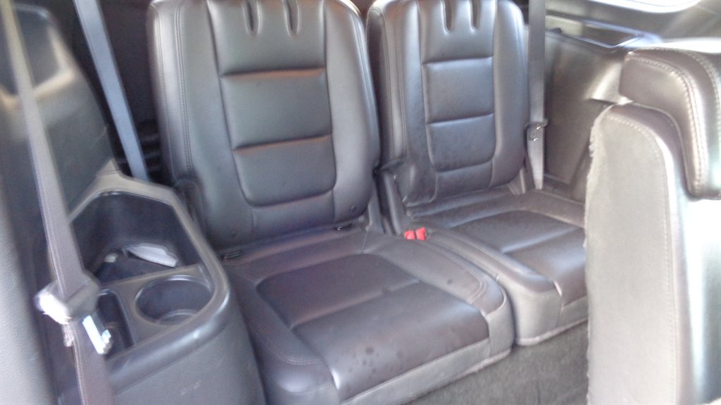 2014 Ford Explorer - $18,999
