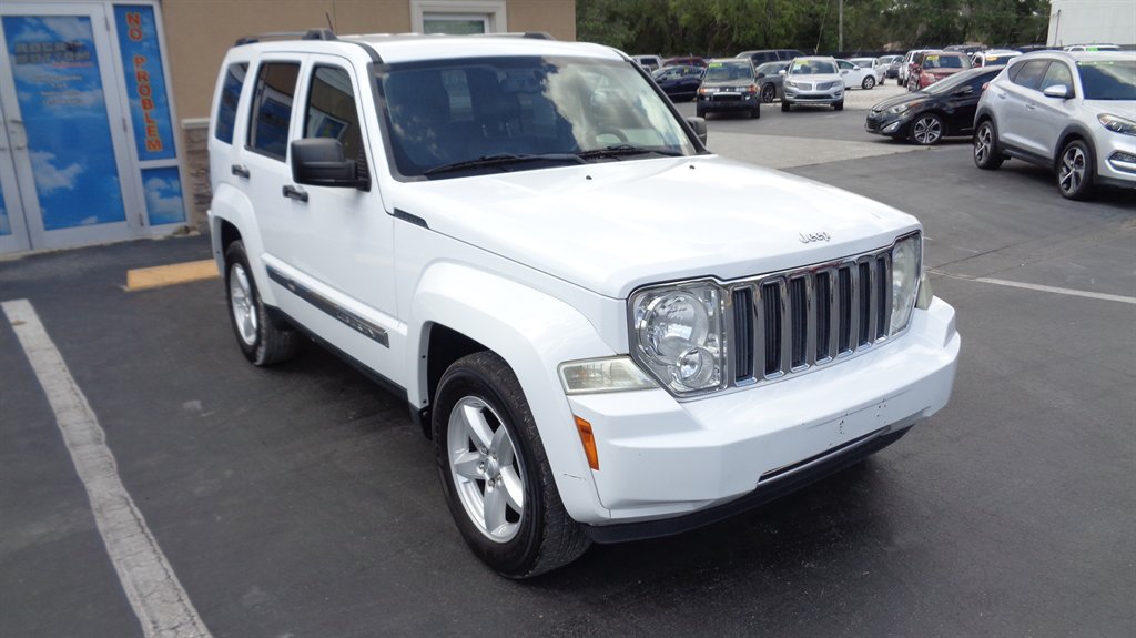 2012 Jeep Liberty - $17,999