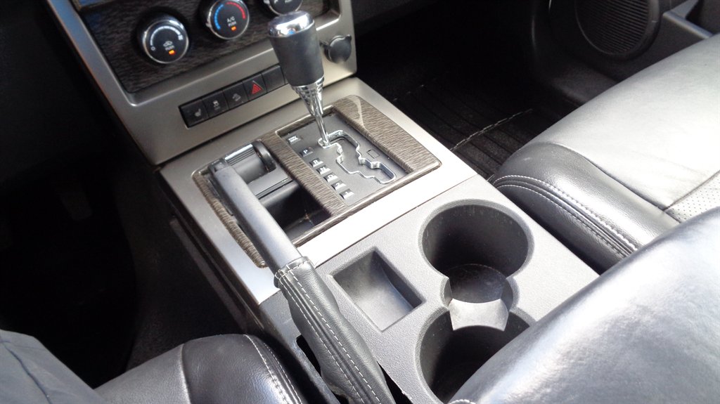 2012 Jeep Liberty - $17,999