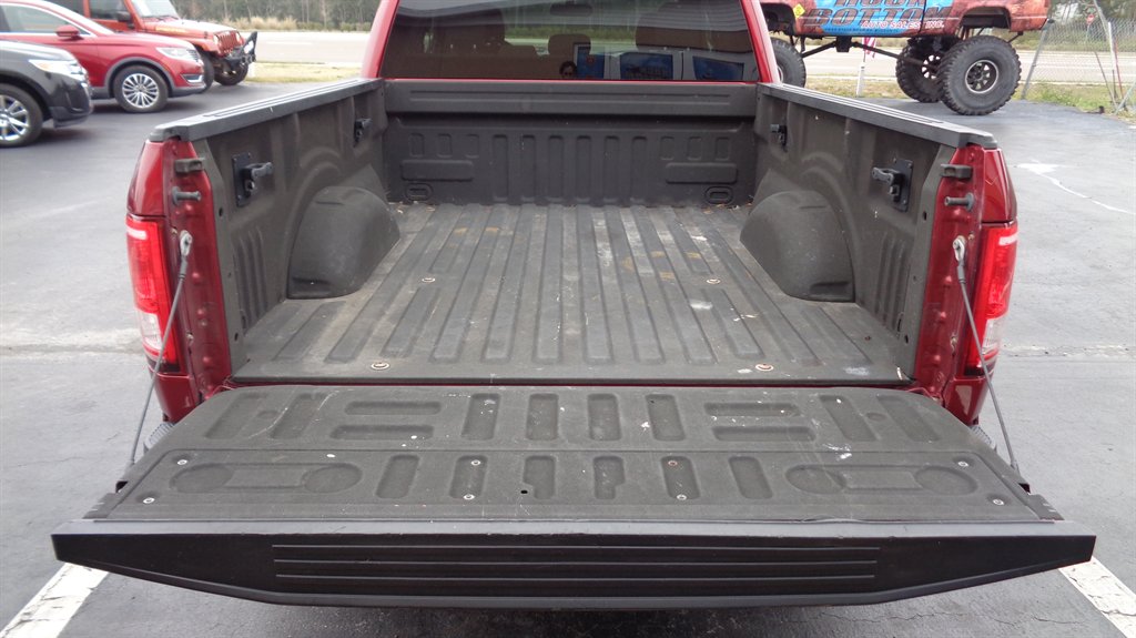 2016 Ford F-150 - $22,499