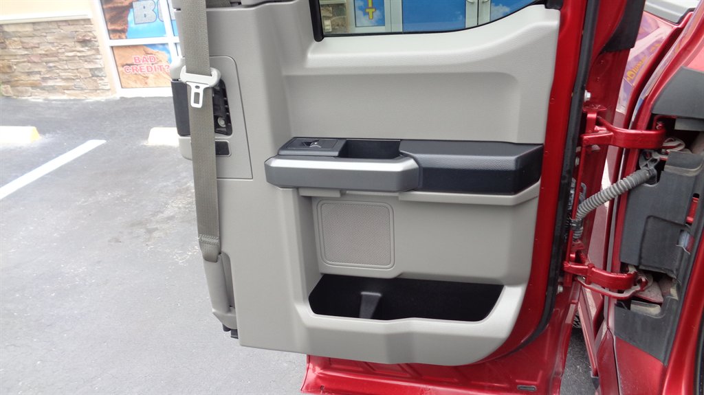 2016 Ford F-150 - $22,499