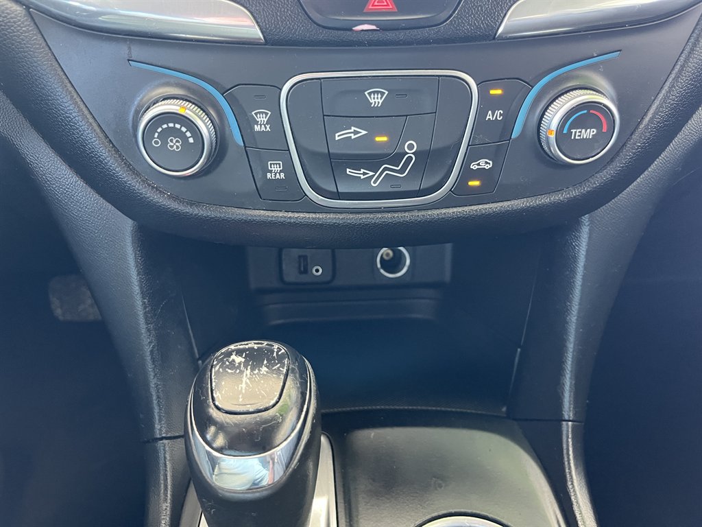 2018 Chevrolet Equinox - $19,499