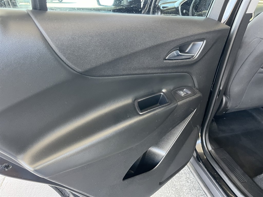 2018 Chevrolet Equinox - $19,499