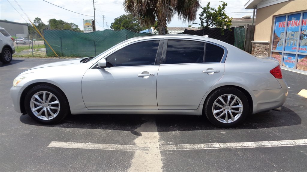 2009 INFINITI G - $13,999
