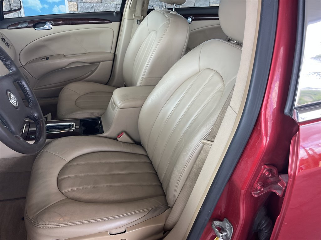 2010 Buick Lucerne - $14,999