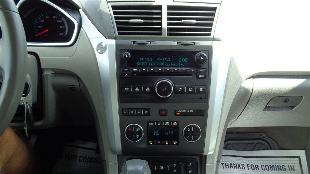 2010 Chevrolet Traverse - $11,999