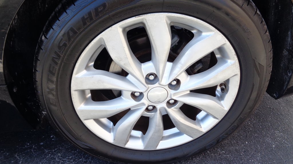 2015 Kia Optima - $17,499
