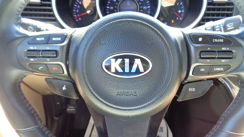 2015 Kia Optima - $17,499