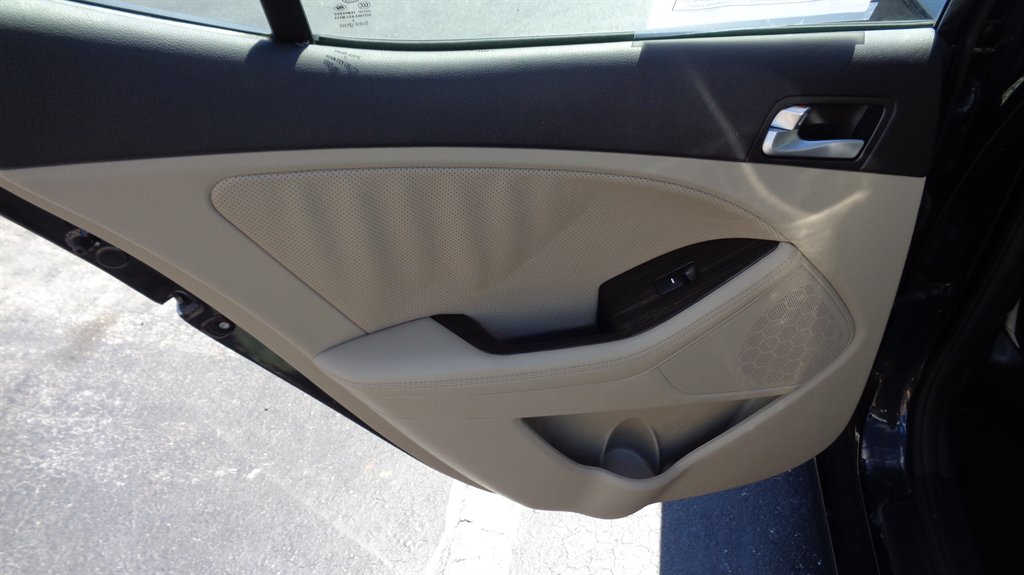 2015 Kia Optima - $17,499