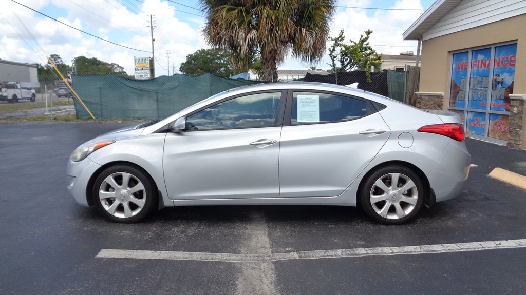 2013 Hyundai Elantra - $13,999