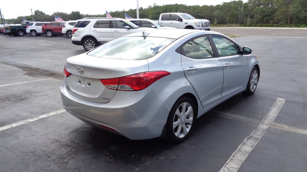 2013 Hyundai Elantra - $13,999