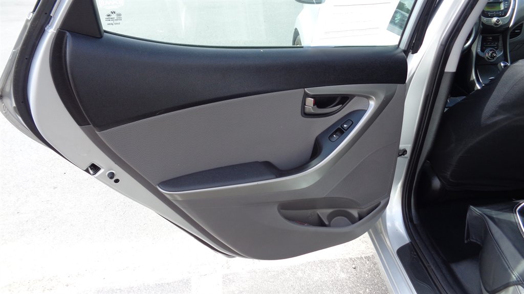 2013 Hyundai Elantra - $13,999