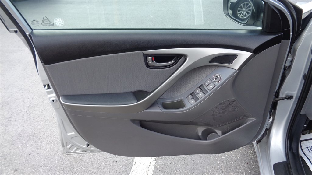 2013 Hyundai Elantra - $13,999