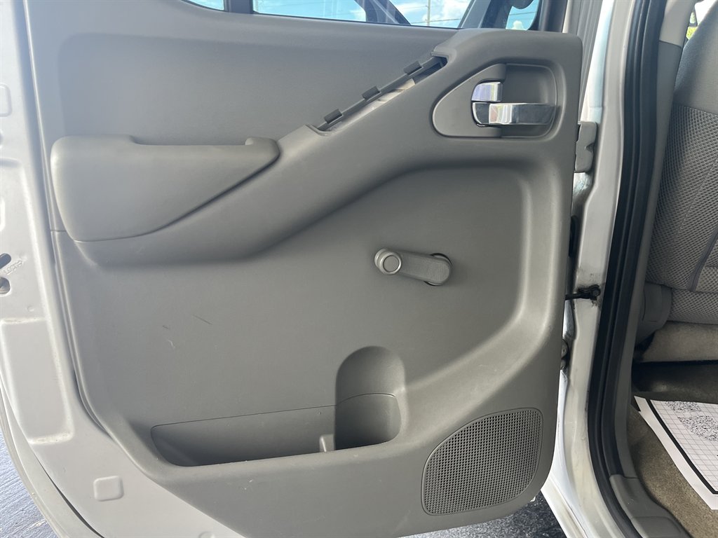 2012 Nissan Frontier - $14,999