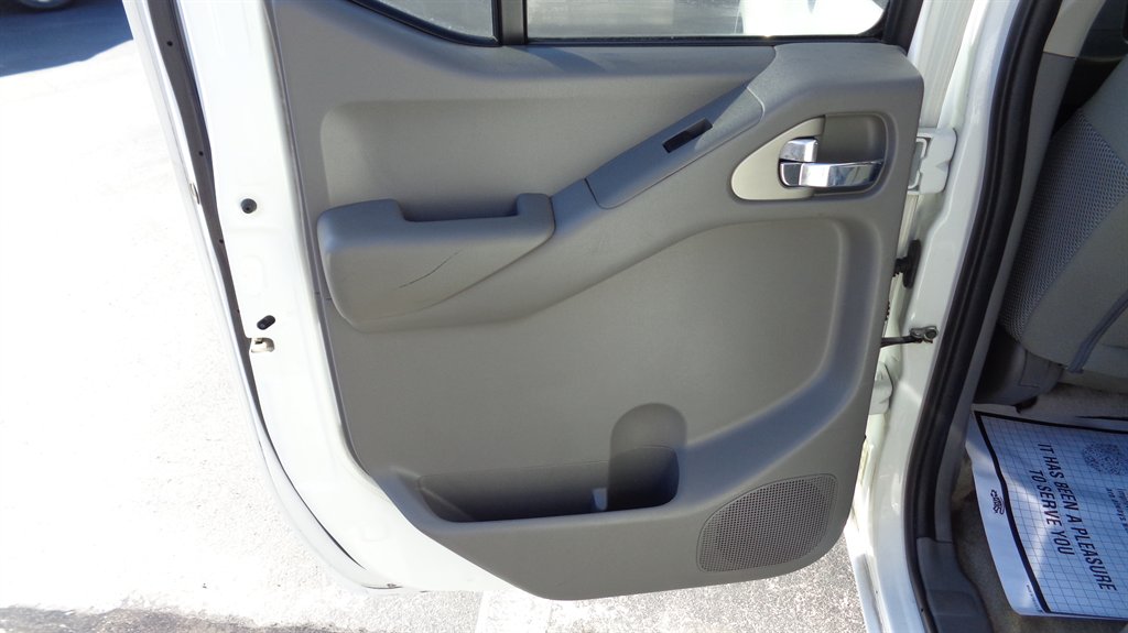2018 Nissan Frontier - $21,999