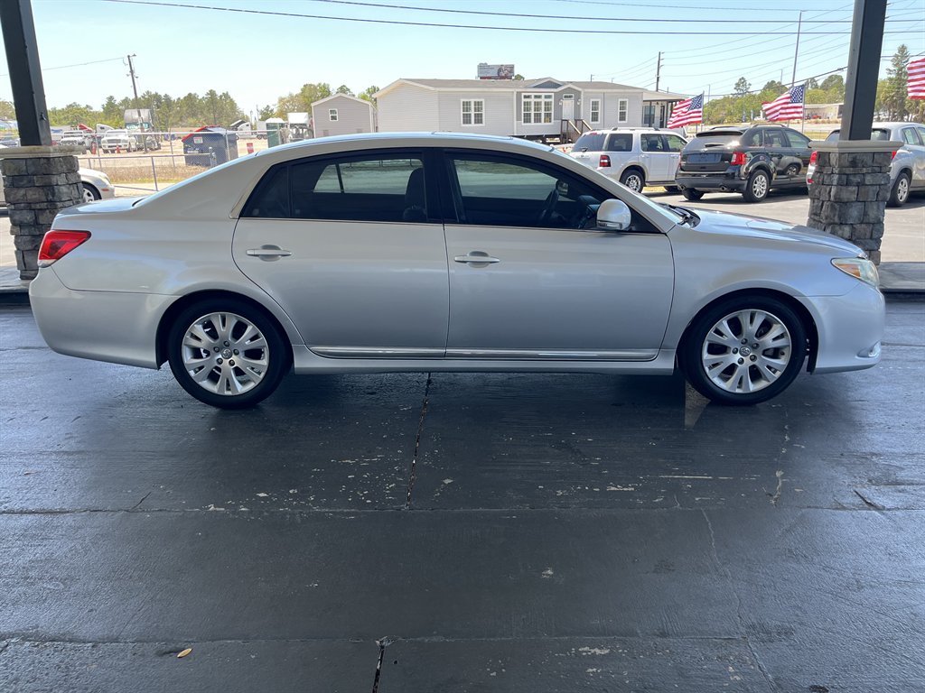 2012 Toyota Avalon - $18,999