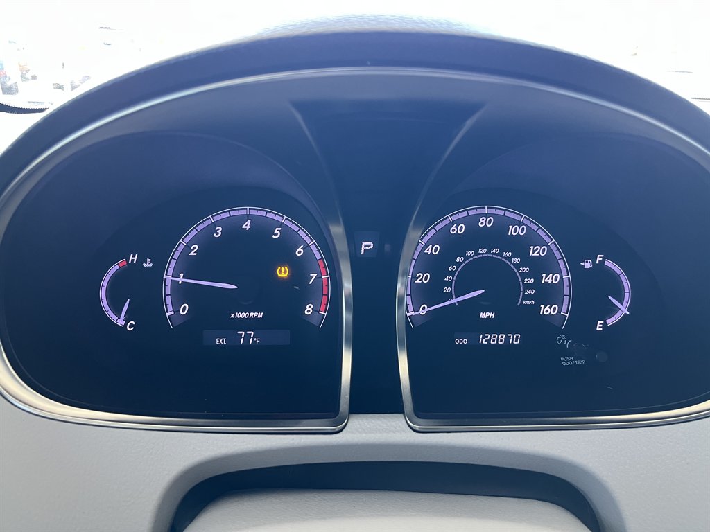 2012 Toyota Avalon - $18,999