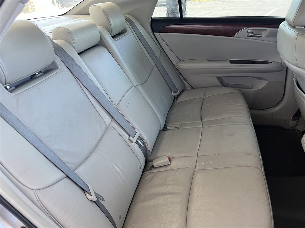 2012 Toyota Avalon - $18,999
