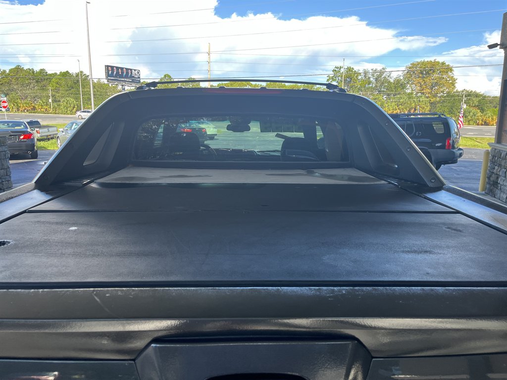 2003 Chevrolet Avalanche - $5,999