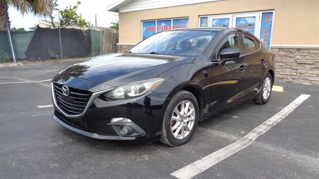 2016 MAZDA MAZDA3 - $18,499