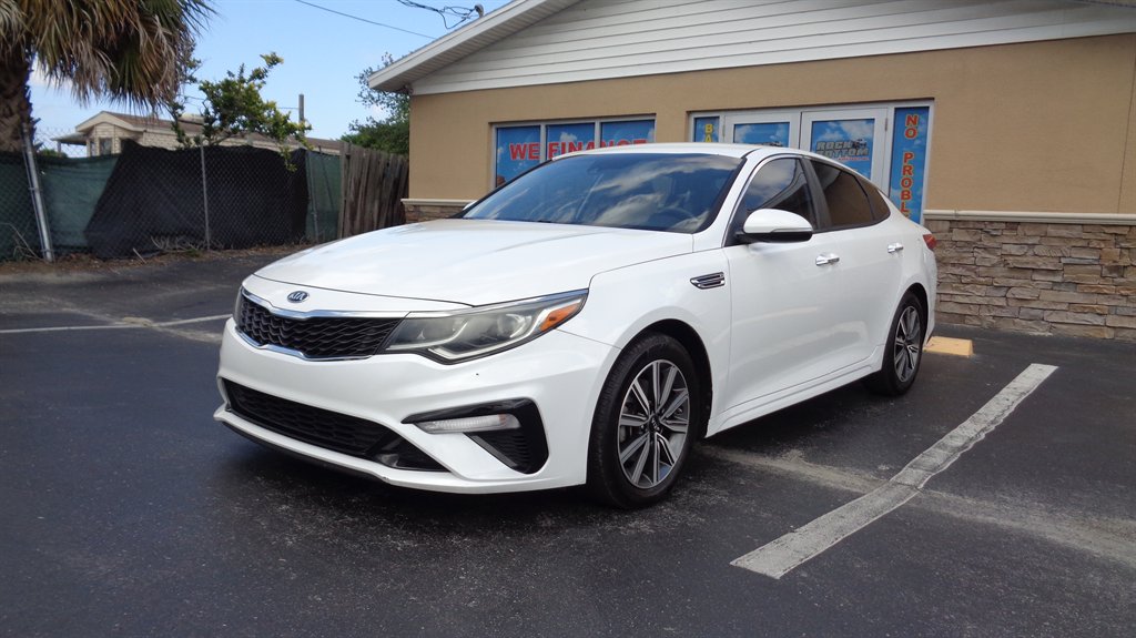 2019 Kia Optima - $19,999