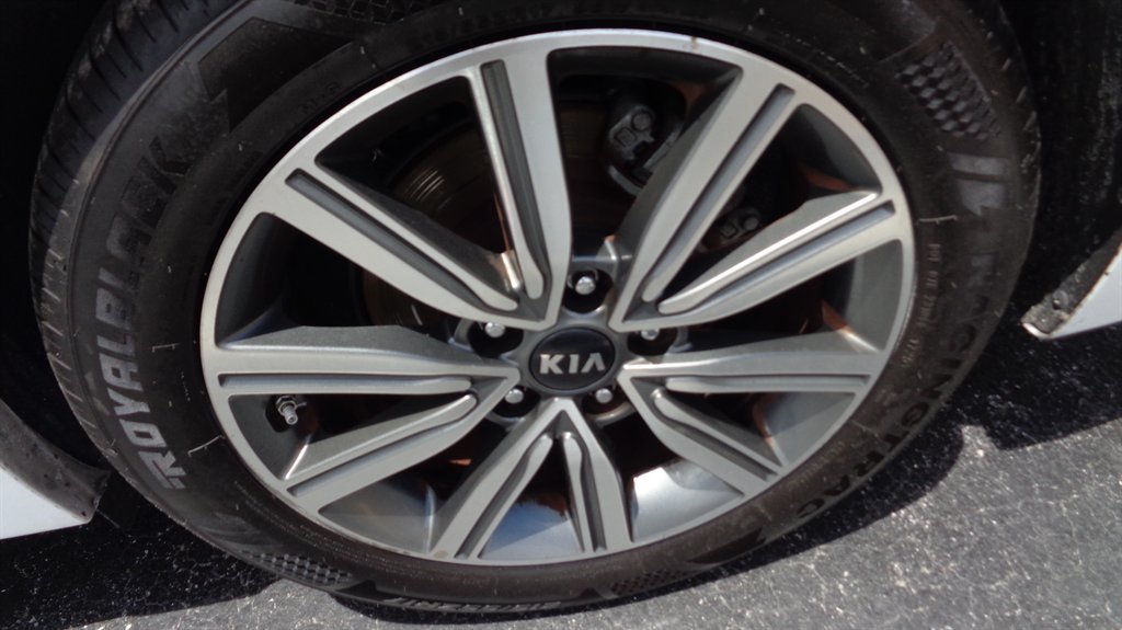 2019 Kia Optima - $19,999
