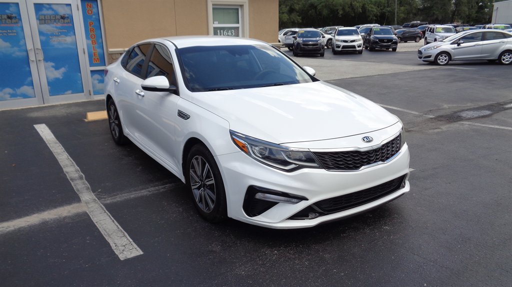 2019 Kia Optima - $19,999