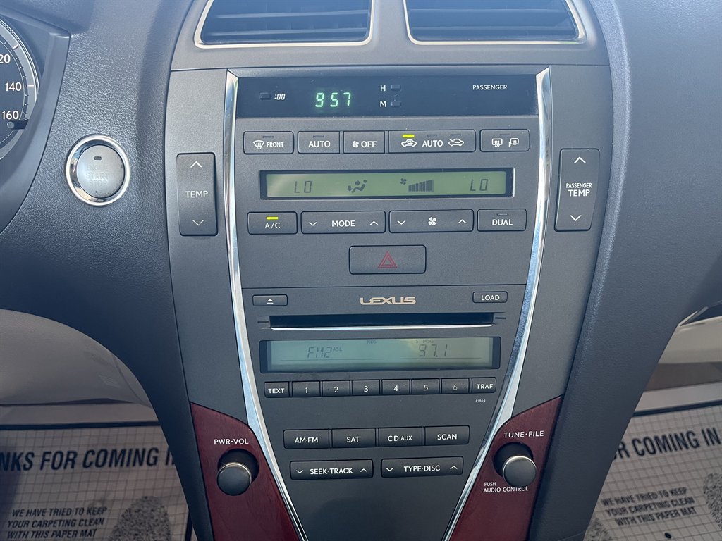 2010 Lexus ES - $17,999