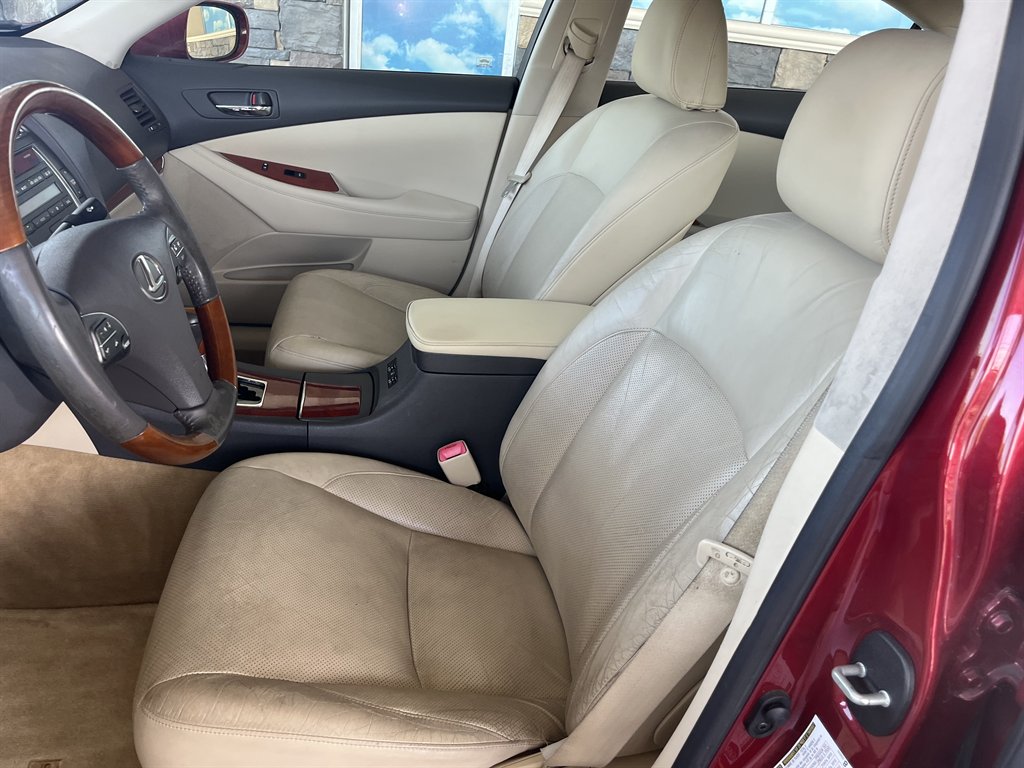 2010 Lexus ES - $17,999