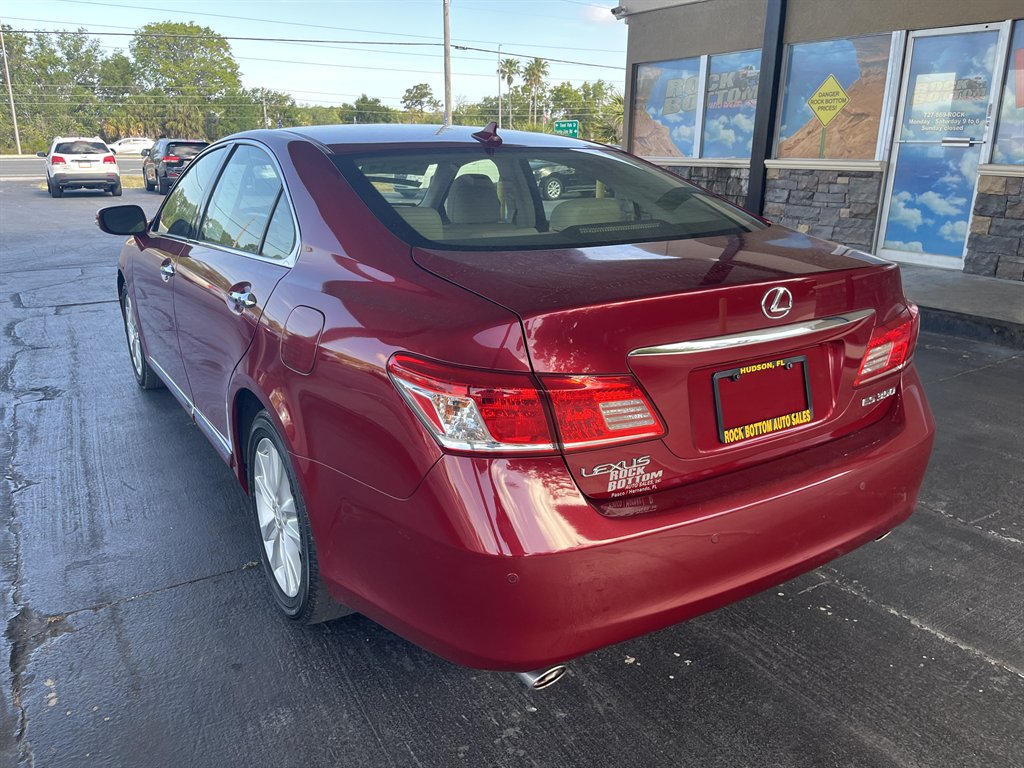 2010 Lexus ES - $17,999
