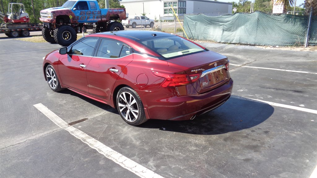2017 Nissan Maxima - $20,499