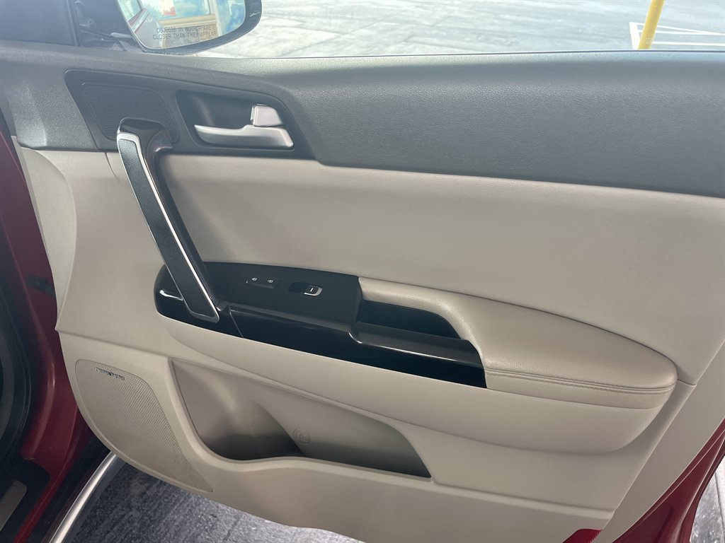 2018 Kia Sportage - $19,999