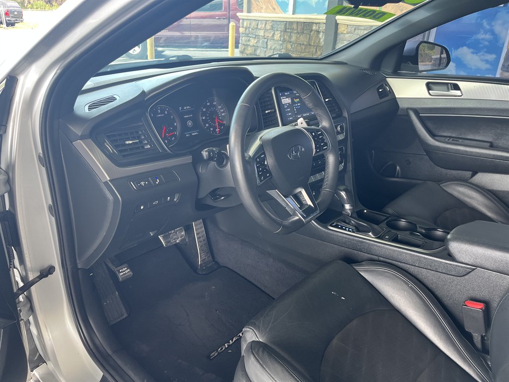 2018 Hyundai Sonata - $19,999