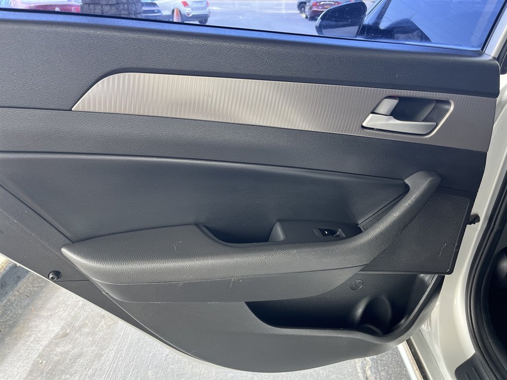 2018 Hyundai Sonata - $19,999