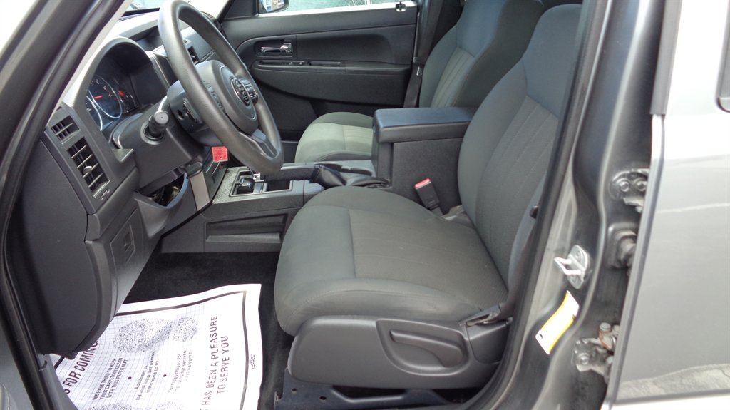 2012 Jeep Liberty - $14,999